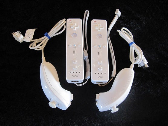 Nintendo Wii, Sæt med 2 remote, 2