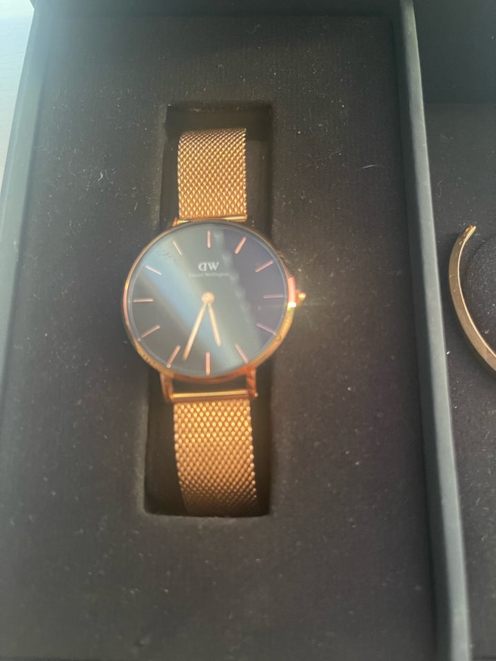 Dameur, Daniel Wellington