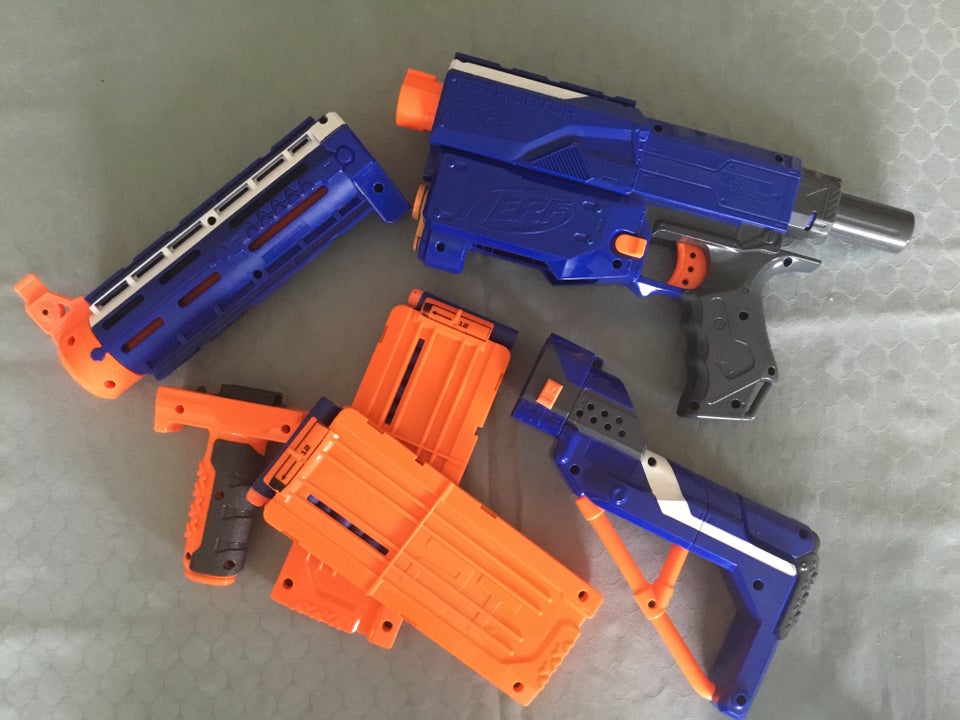 Våben, Nerf Elite Retaliator, Nerf