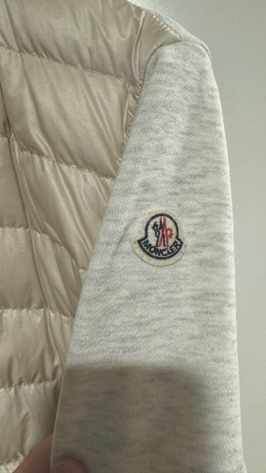 Andet, str. M, Moncler