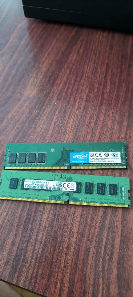 Blandrt 16 gb DDR4 SDRAM