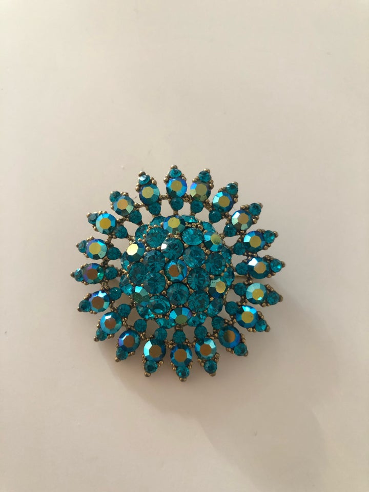 Broche, bijouteri