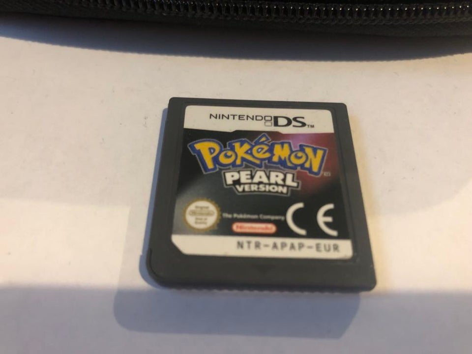 Pokemon Pearl + Pokemon Pearl