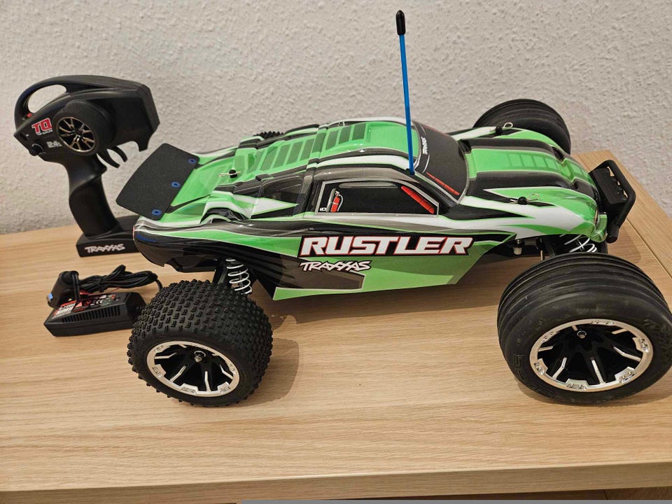 Fjernstyret bil, Traxxas Rustler,