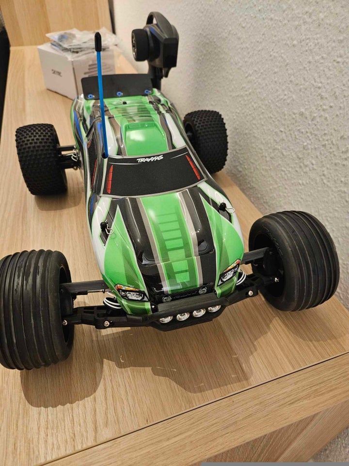 Fjernstyret bil, Traxxas Rustler,