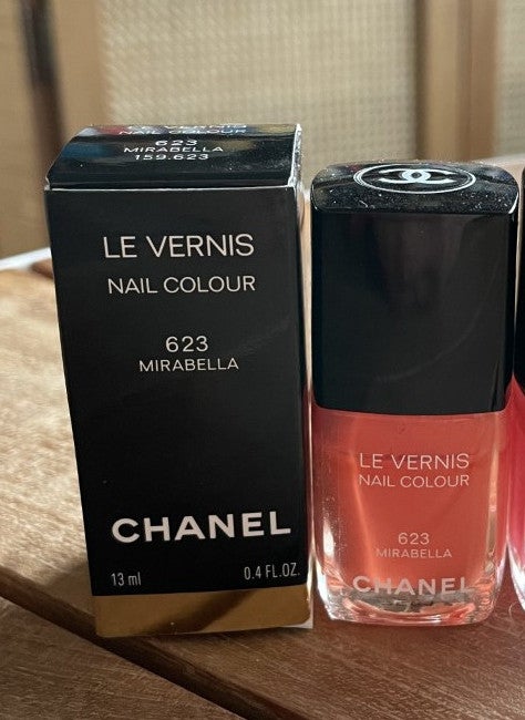 Negle, Le Vernis neglelak, Chanel