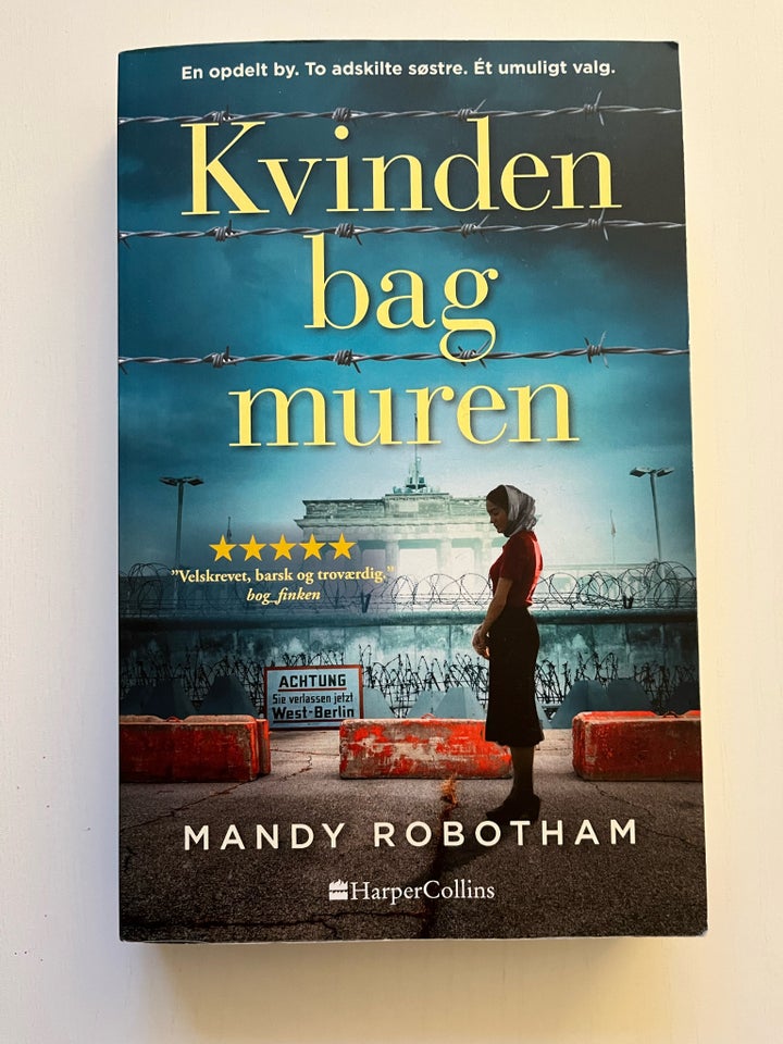 Kvinden bag muren, Mandy Robotham,