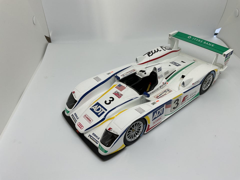 Modelbil, Spark Audi R8 LeMans