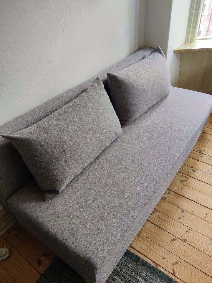 Sovesofa, b: 130 l: 190 h: 40