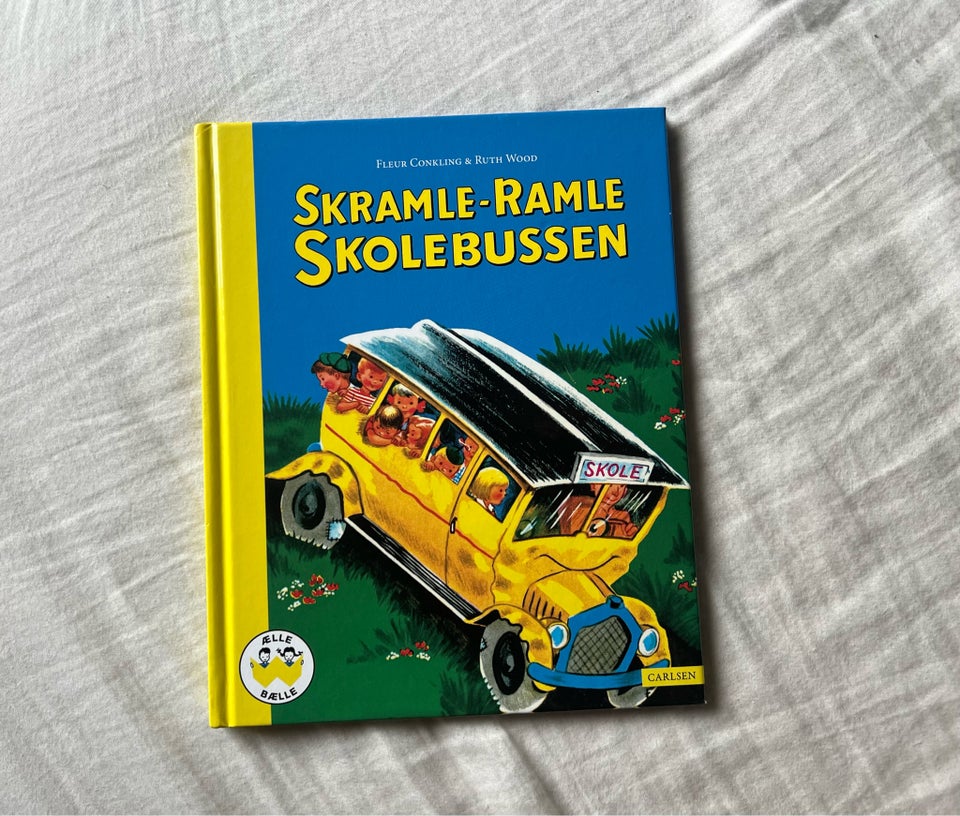 Skramle-ramle skolebussen ,