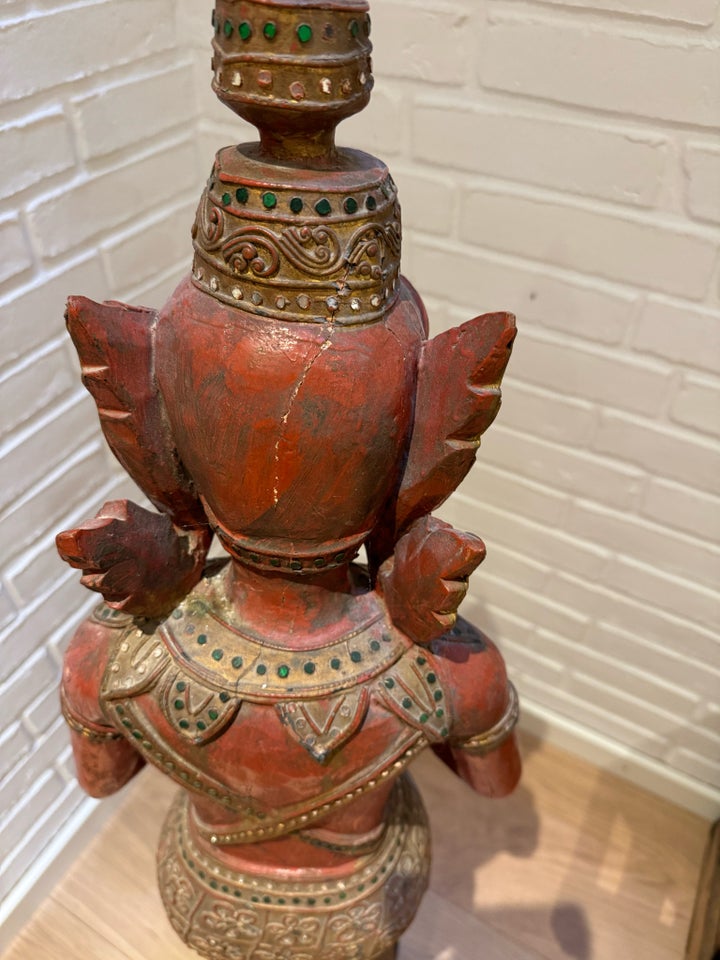 Thai-/ Burmesisk figur, Træ