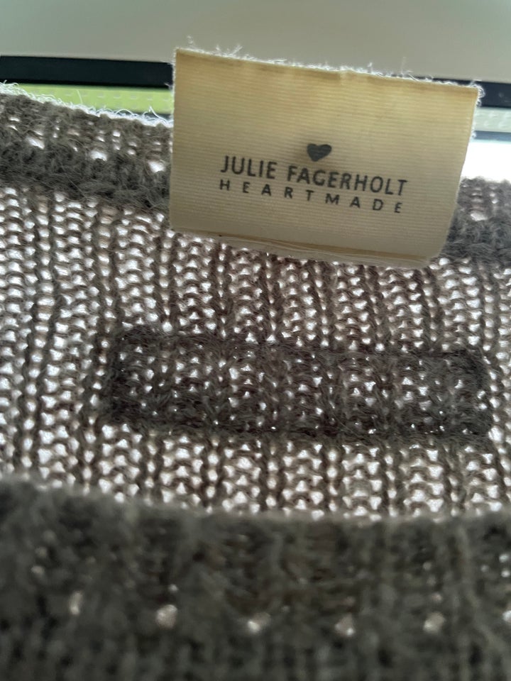 Sweater, Julie Fagerholt, str. 40