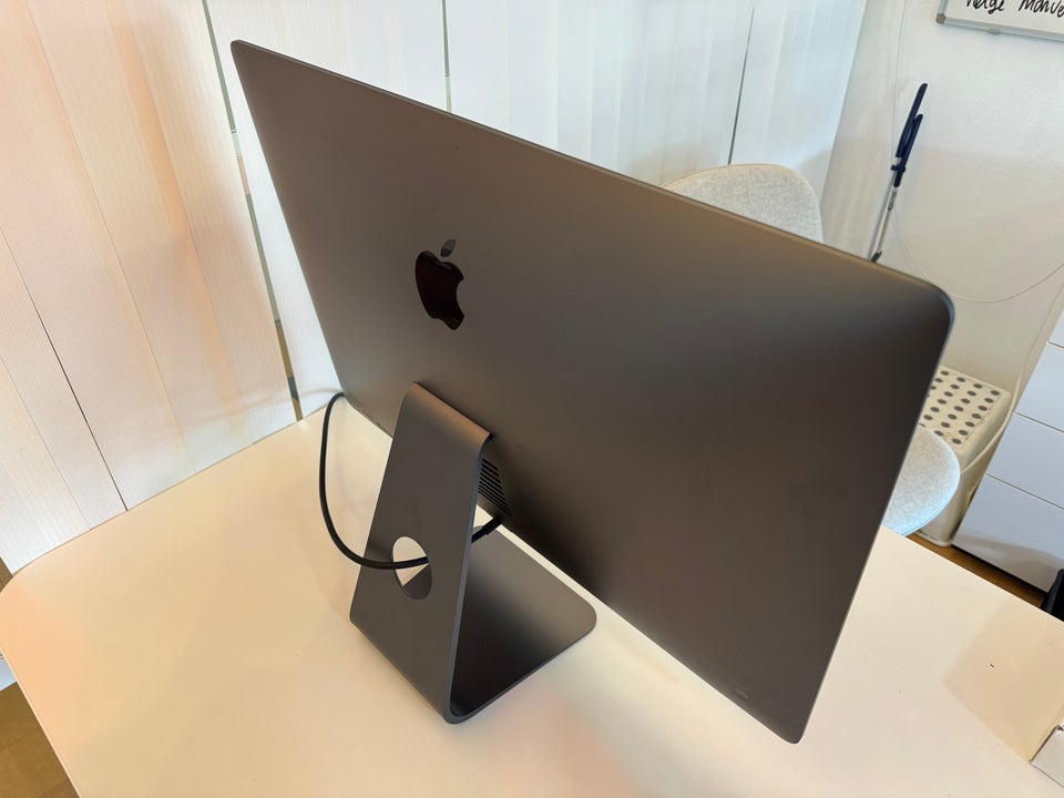 iMac Pro 5K 27" - 2017 32 - 8-core