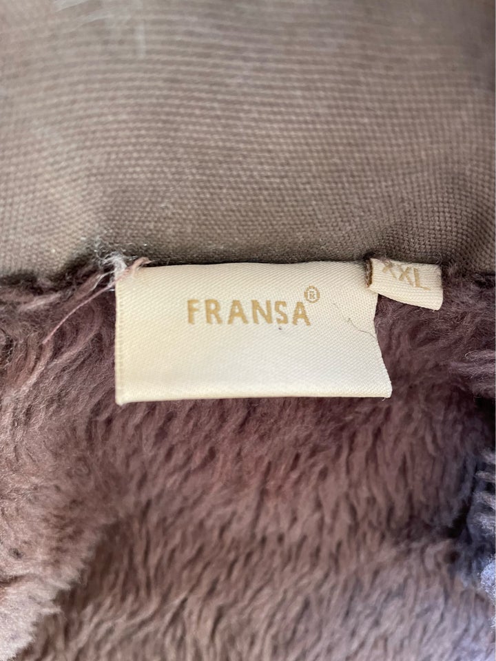 Vest, Fakefur vest, Fransa