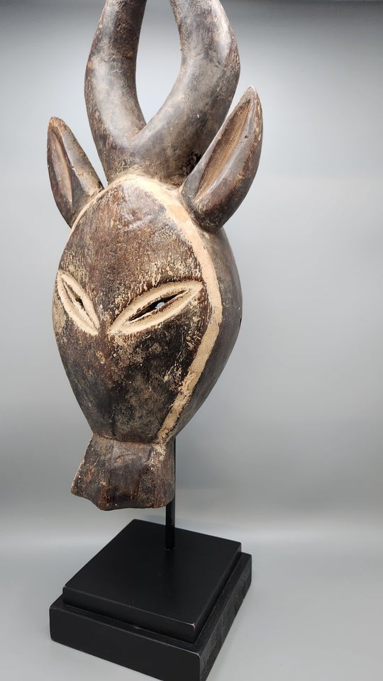 Antilope maske fra Gabon Træ