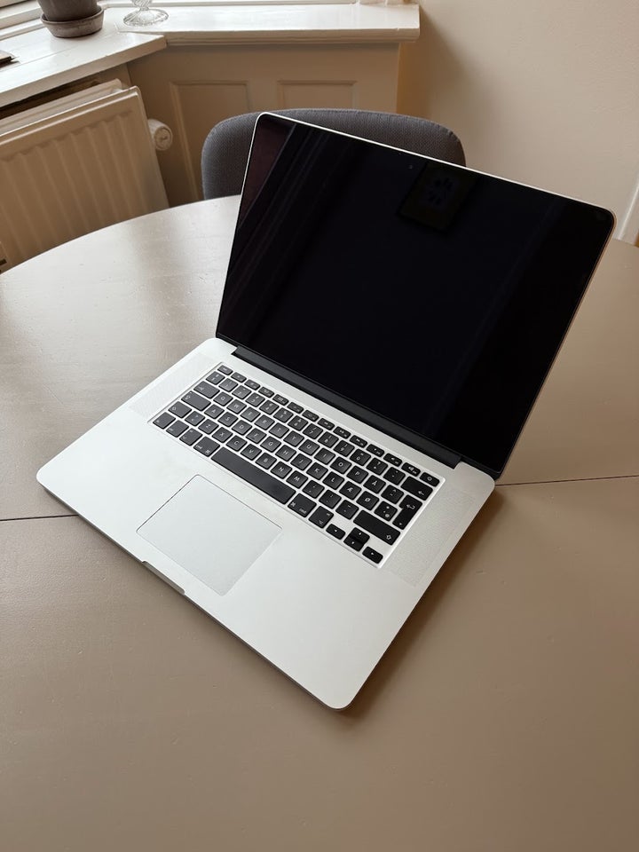 MacBook Pro, Retina, 15-inch