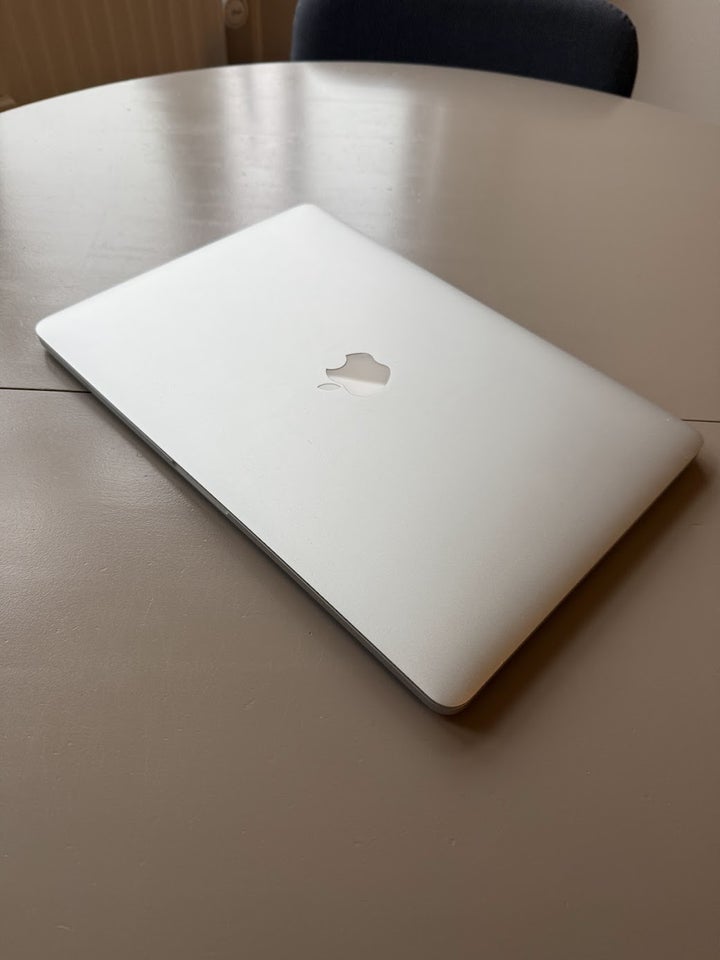 MacBook Pro, Retina, 15-inch