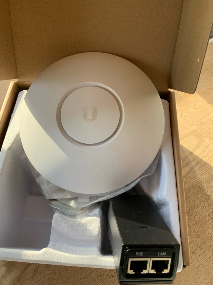 Access point, UniFi AP AC Lite