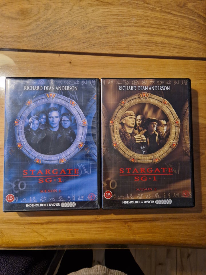 Stargate 1 og 2, DVD, science