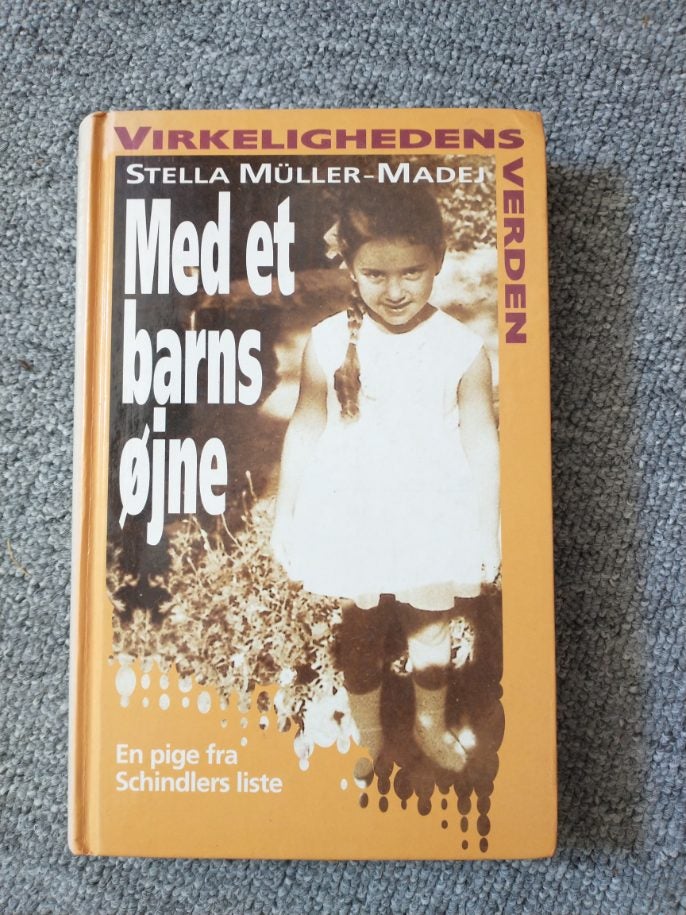 Med et barns øjne, eStella