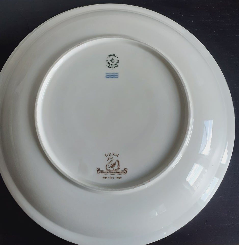 Porcelæn Royal copenhagen fad 27