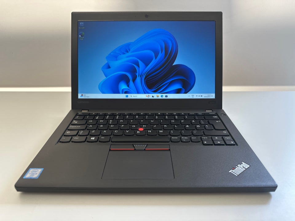 Lenovo ThinkPad X270, 2.4 - 3.0 GHz,