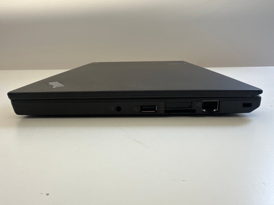 Lenovo ThinkPad X270, 2.4 - 3.0 GHz,