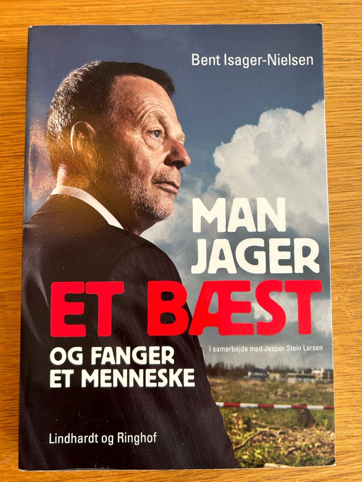 Man jager et bæst og fanger et