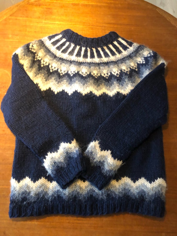 Sweater, The handknitting