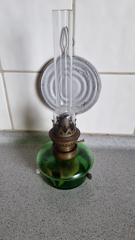 Petroliumsslampe Glas og stål