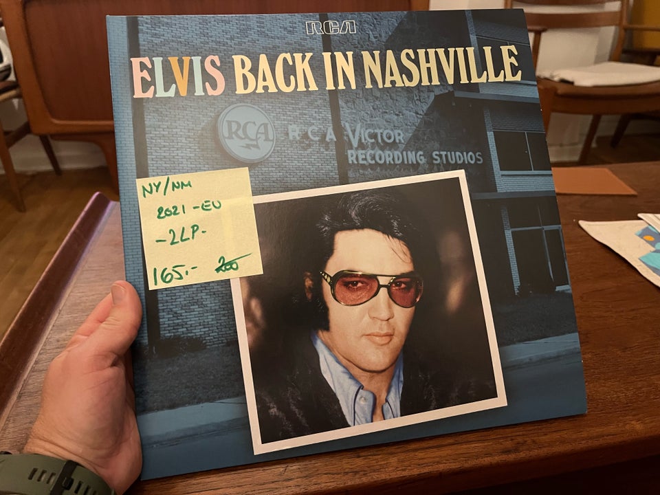 LP, Elvis Presley, Back In