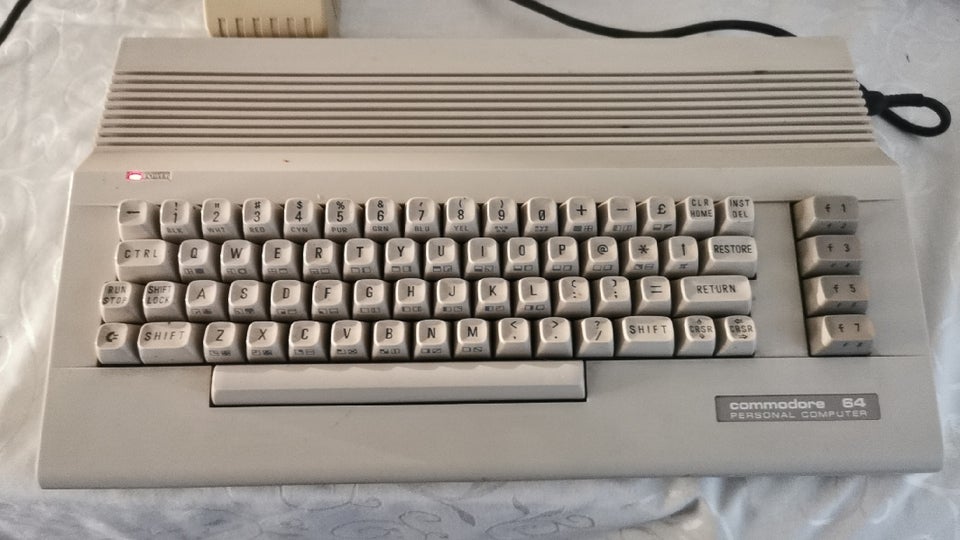 Andet mærke Commodore 64 God