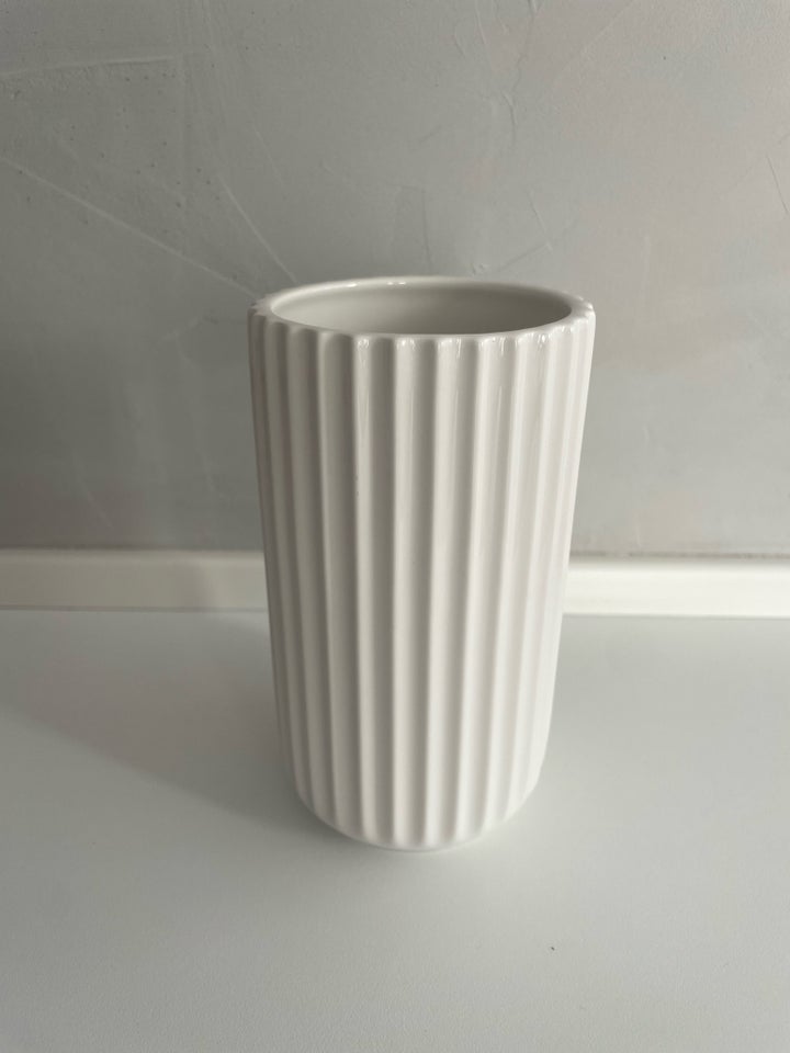 Porcelæn Vase Lyngby