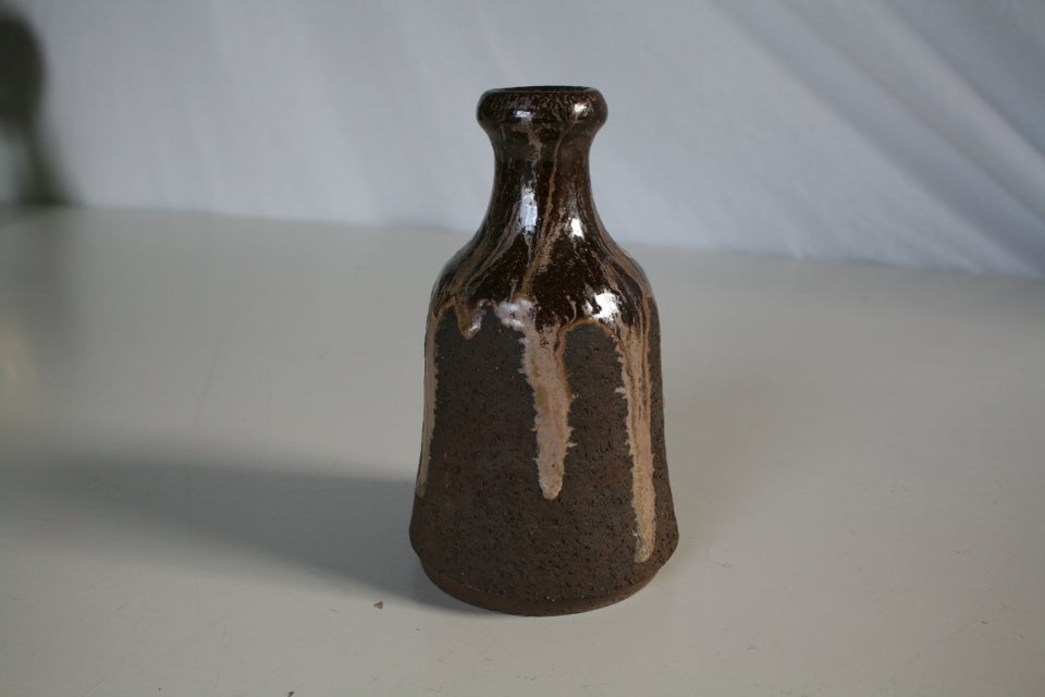 Vase i keramik, Lehmann