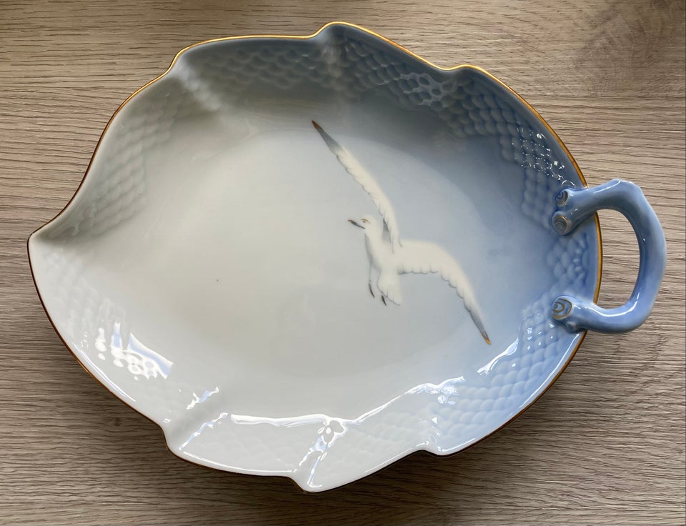 Porcelæn, Fad, Mågestel BG