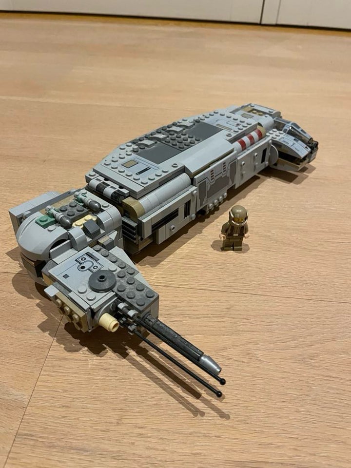 Lego Star Wars, 75140