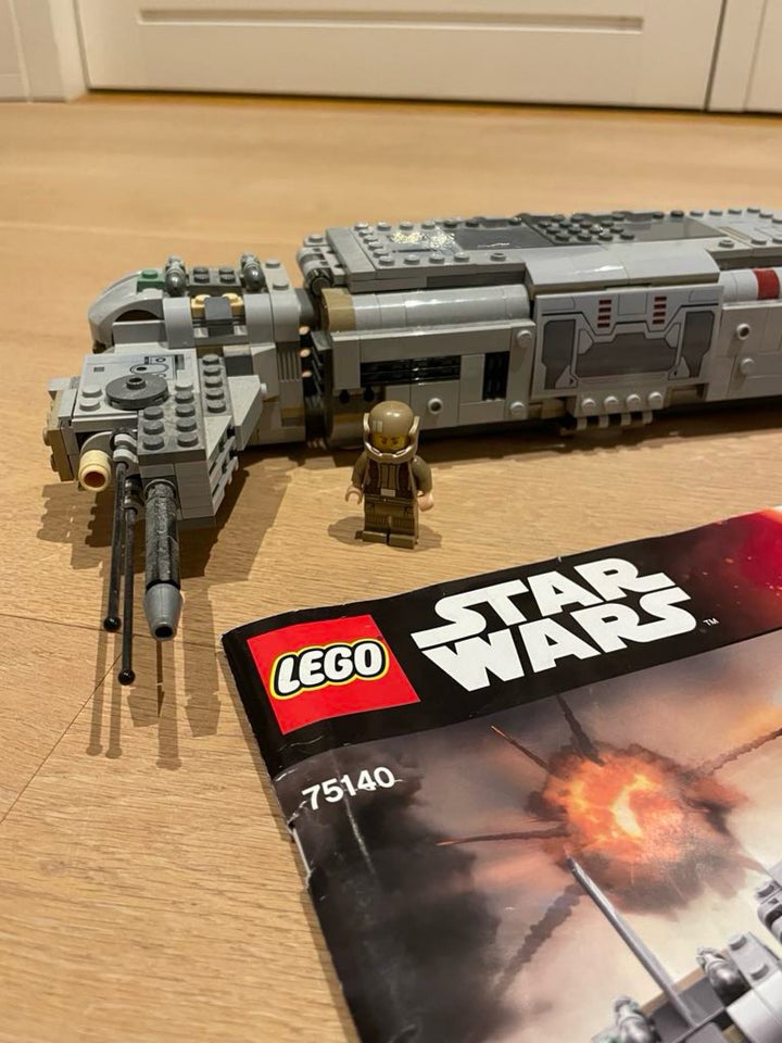 Lego Star Wars, 75140