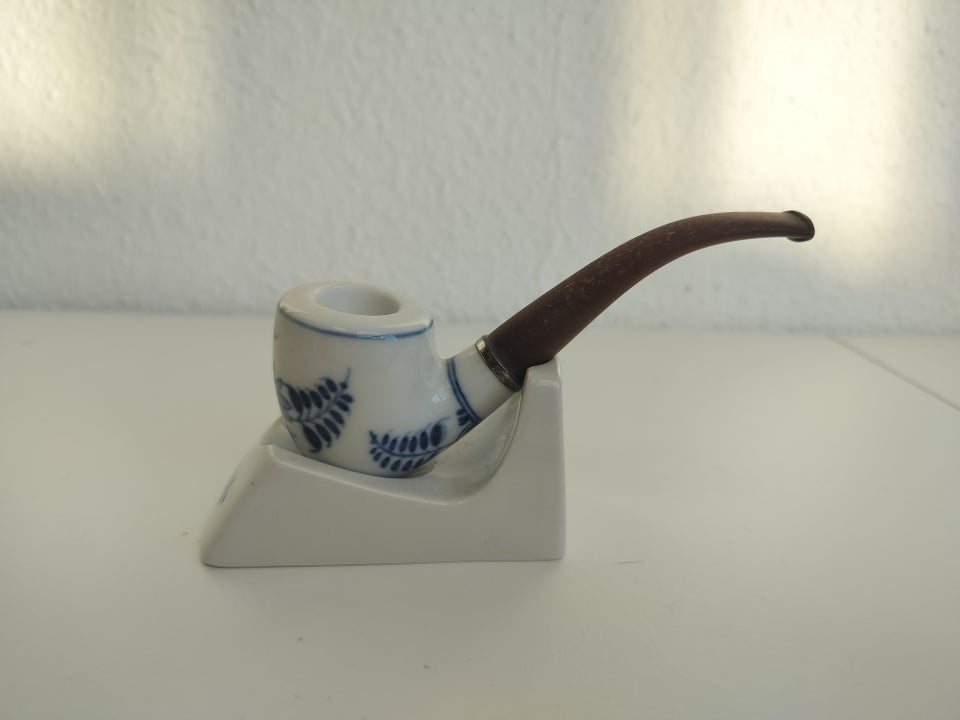 Porcelæn, Pibe med holder, Royal