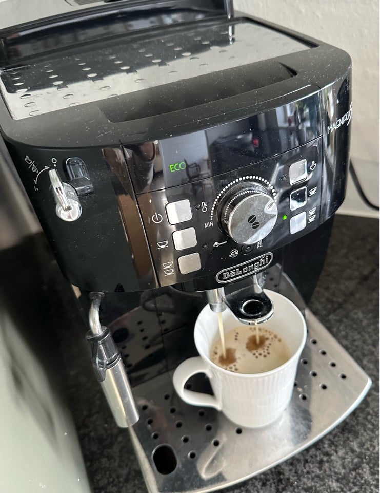 Kaffemaskine , DeLonghi