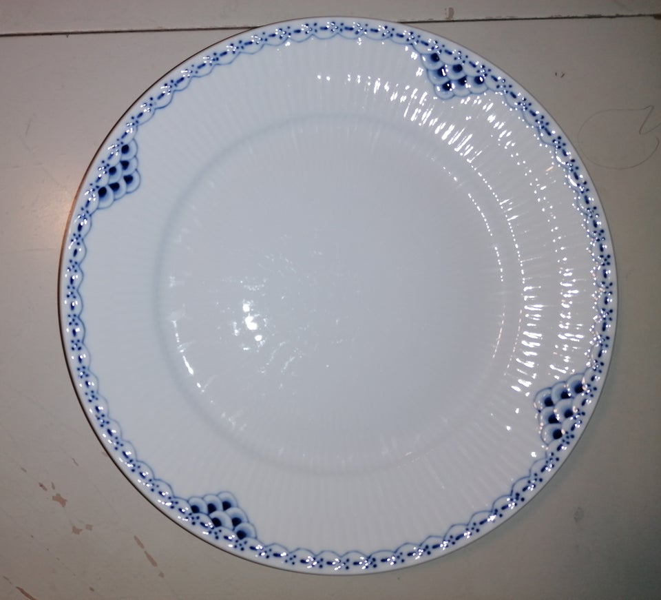 Porcelæn, Frokost tallerken,