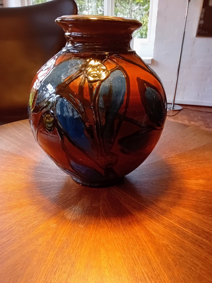 Vase, Herman Kähler