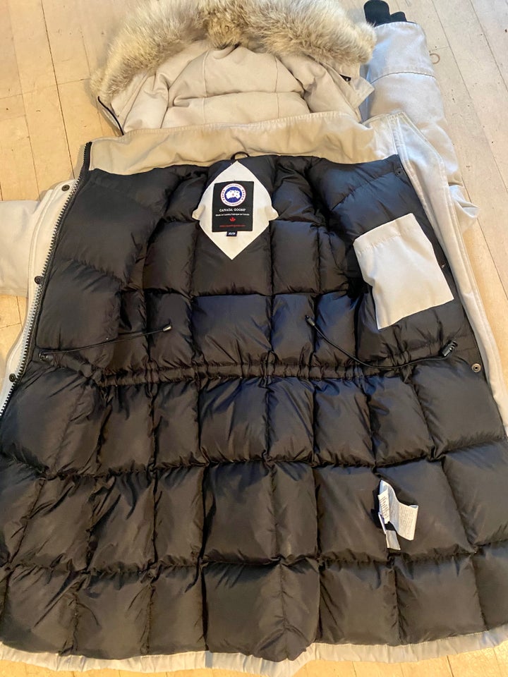 Parkacoat, str. 34, Canada Goose