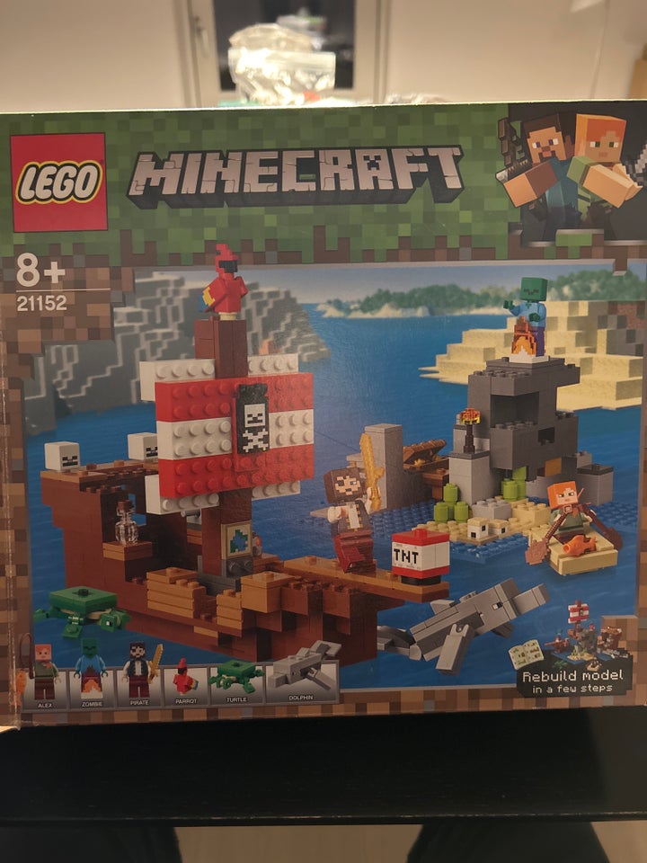 Lego Minecraft, 21152