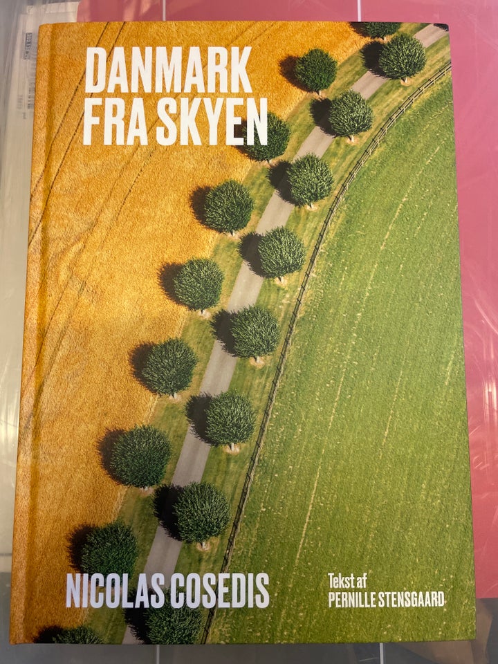 Danmark fra skyen, Nicolas