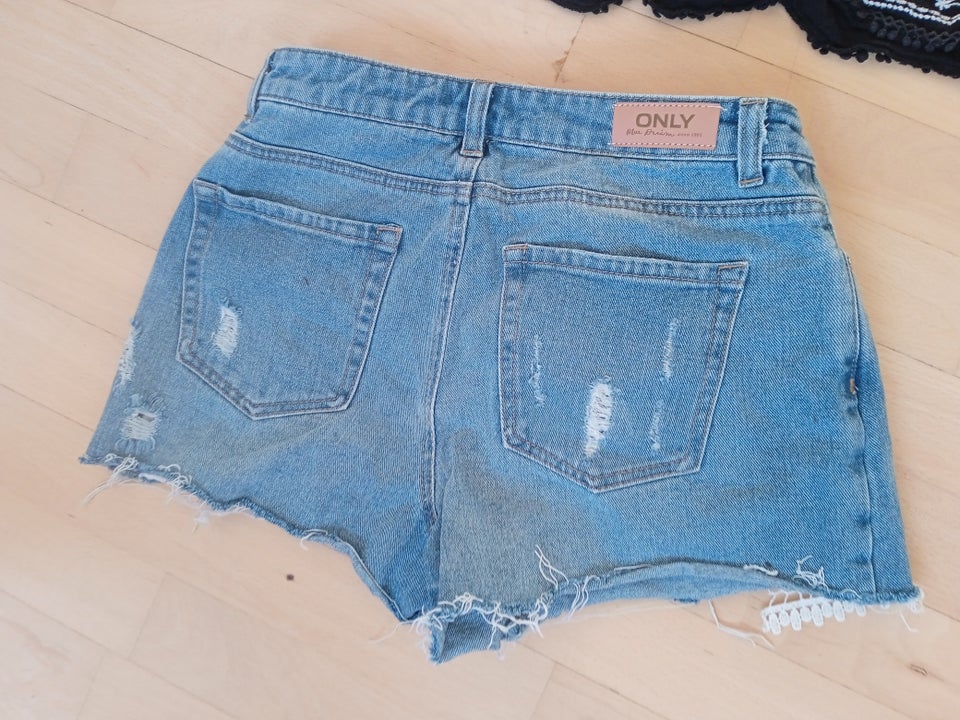 Shorts nederdel str 34 Monki