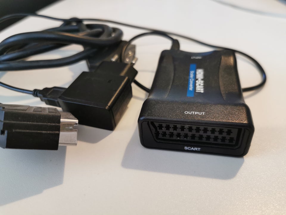 andet, Andet mærke, Scart til HDMI