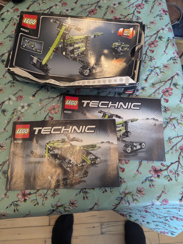 Lego Technic, 42021