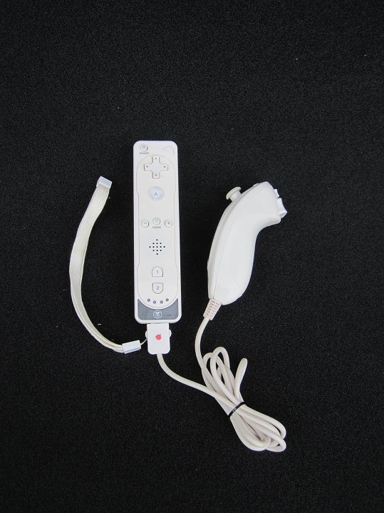 Nintendo Wii, Controller / Remote