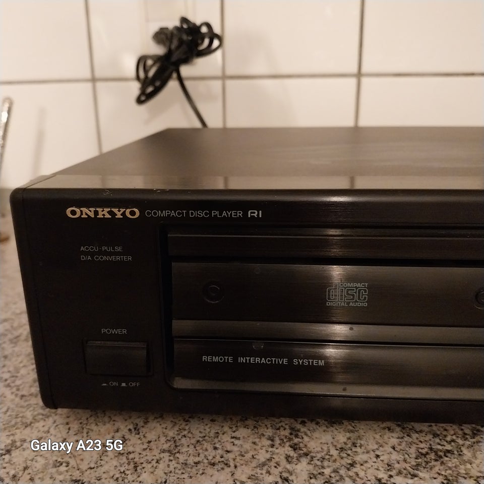 CD afspiller Onkyo DX-700