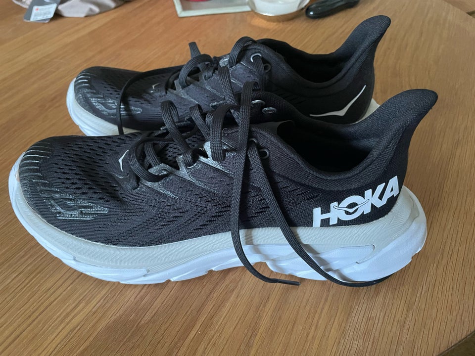 Sneakers, str. 41,5, Hoka